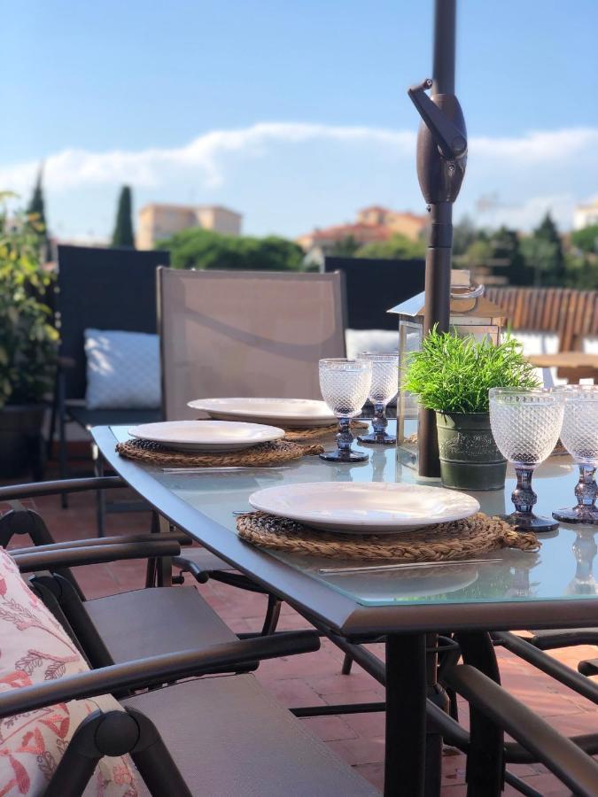 Apartamento Con Terraza Y Piscina En مارغرَت دي مار المظهر الخارجي الصورة